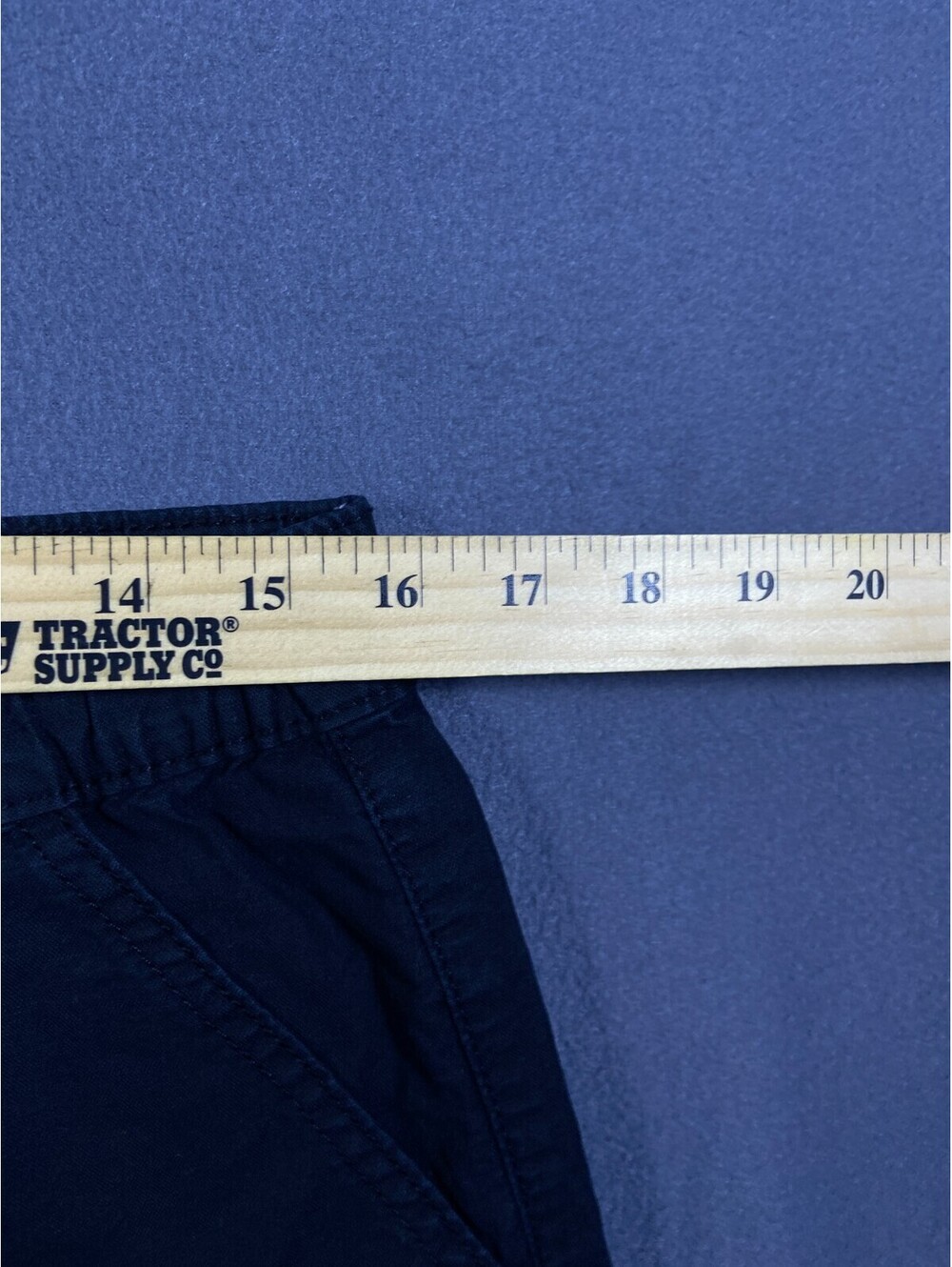 Time And Tru Womens Black Cargo Short Size 10 32x4 Hiking Gardening Outdoors EUC - Picture 4 of 8